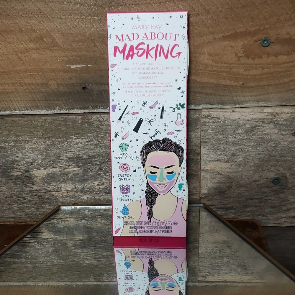 Discontinued!  Mary Kay Mad About Masking Gift Set - Limited Edition